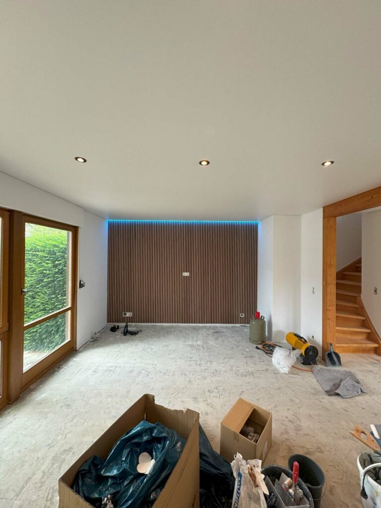 Spanndecke matt im Wohnzimmer für ganz Deutschland